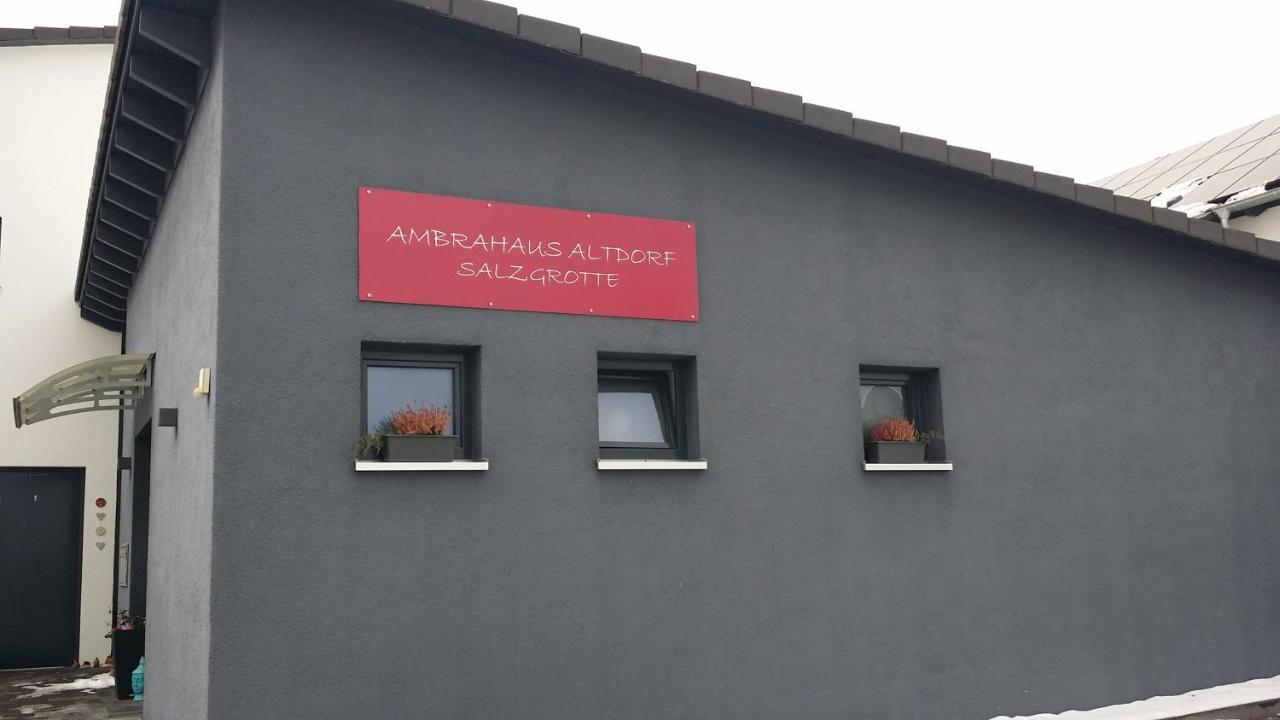 Ambrahaus-Traumferienhaus Altdorf  Bagian luar foto