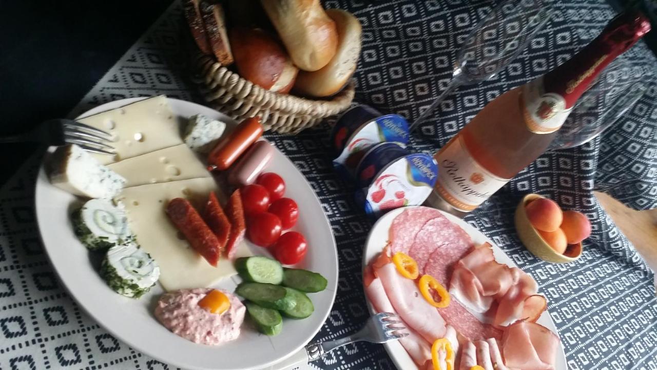 Ambrahaus-Traumferienhaus Altdorf  Bagian luar foto